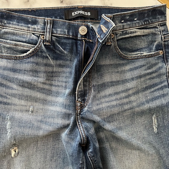 EXPRESS Girlfriend High Rise Stretch Ripped Jeans Size: 4 - Picture 5 of 13